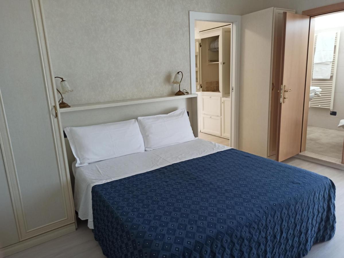 Hotel Mondial 벨레지아아지마리나 외부 사진