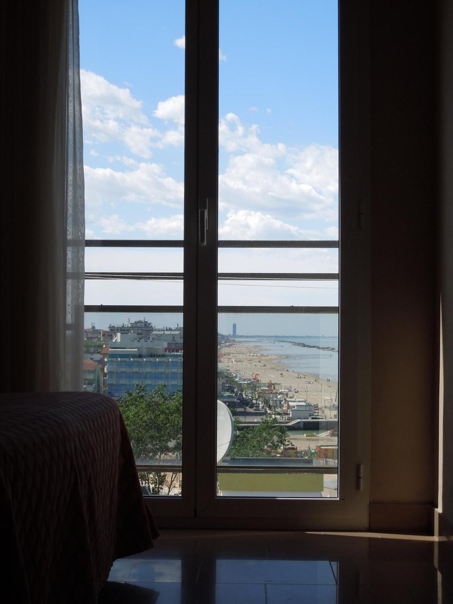 Hotel Mondial 벨레지아아지마리나 외부 사진